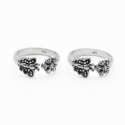 Flutter & Bloom Toe Rings FREE Size / 3.2 g