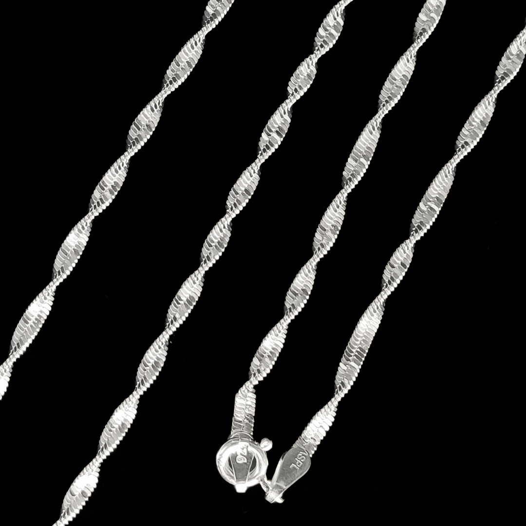 Ribbon Twist Chain