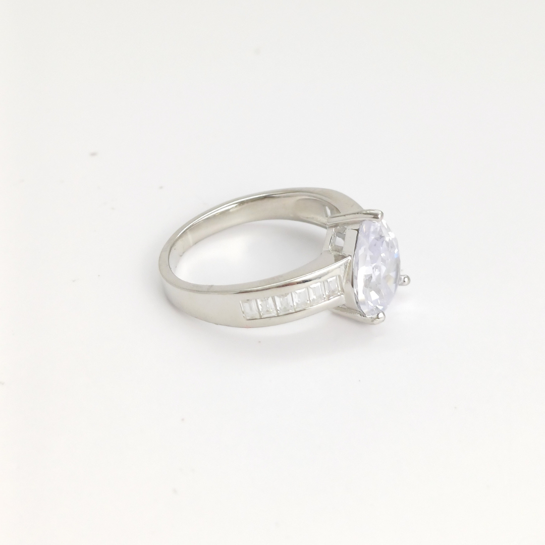 Shimmer Gem Ring