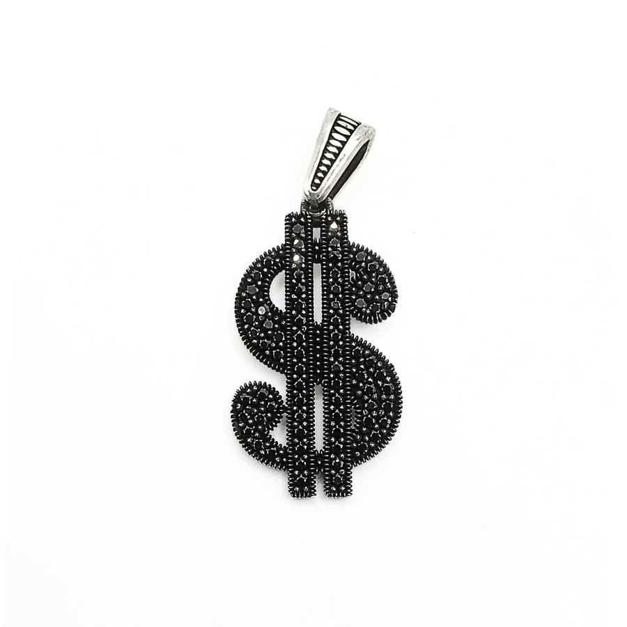 Alluring Dollar Pendant 6.15 g