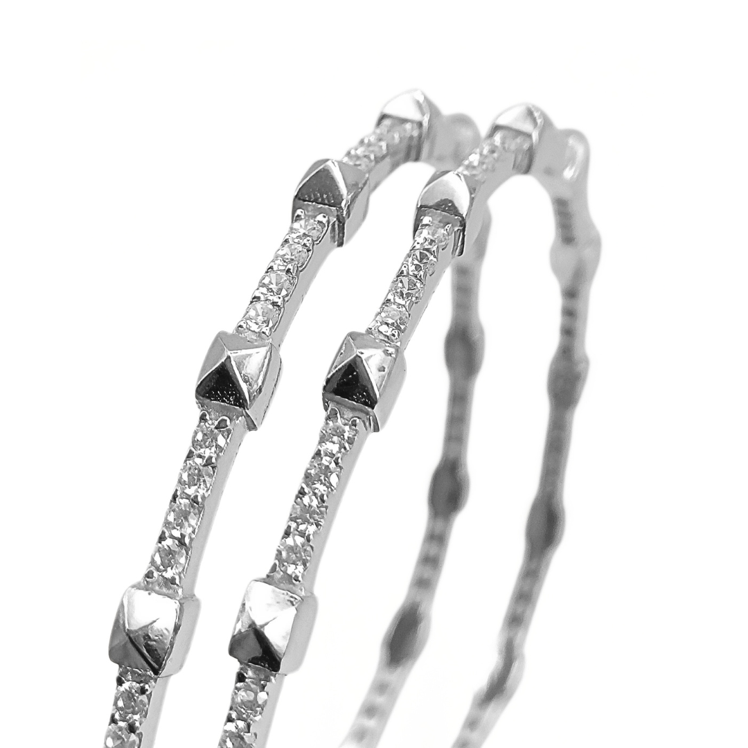 Apex Bangles 68 mm / 26.78 g