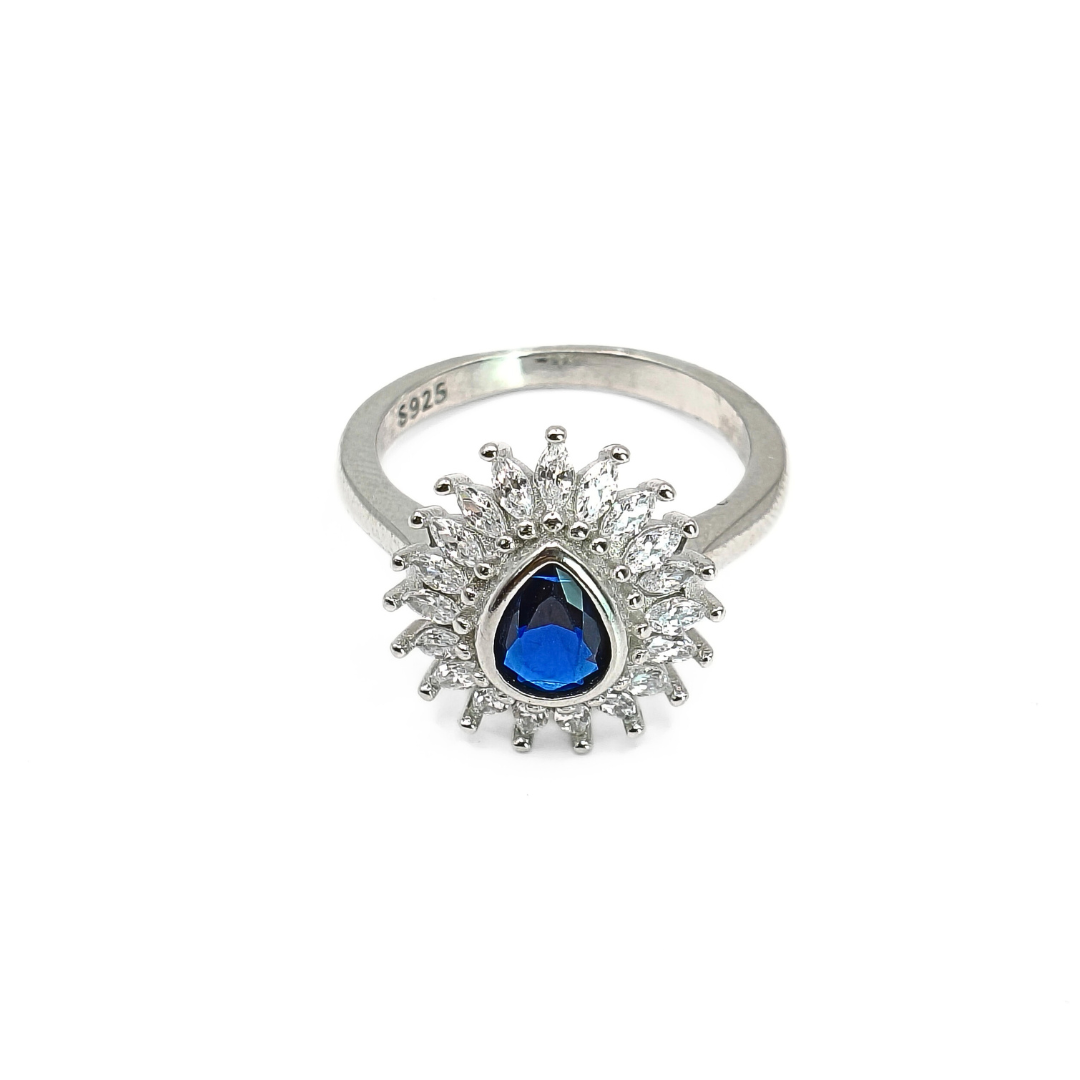 Celeste Starburst Ring 14 mm / 3.71 g