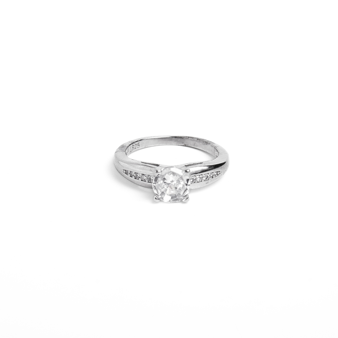 Celestial Gleam Ring 15 mm / 3.17 g