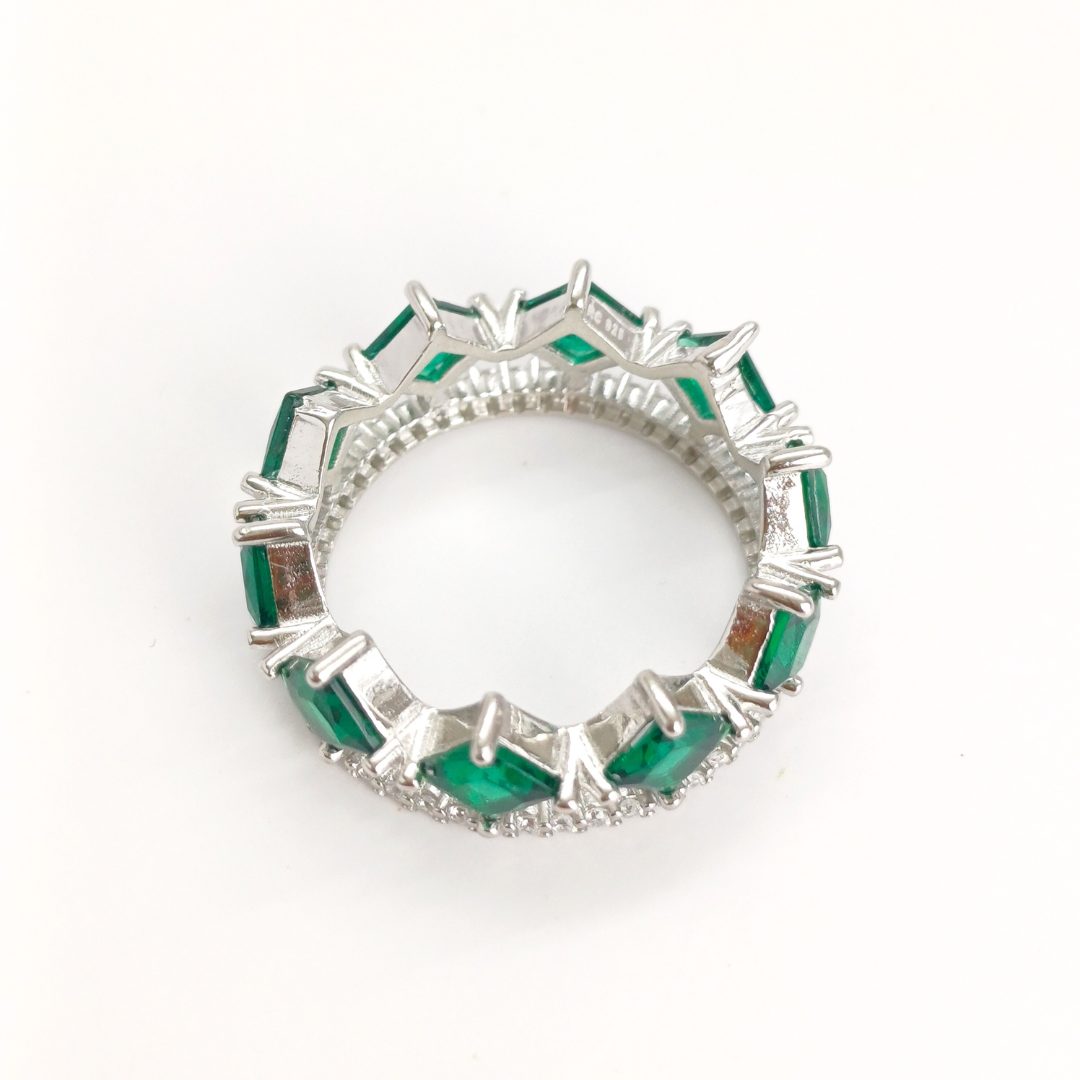 Crown Clover Ring 15 mm / 3.47 g
