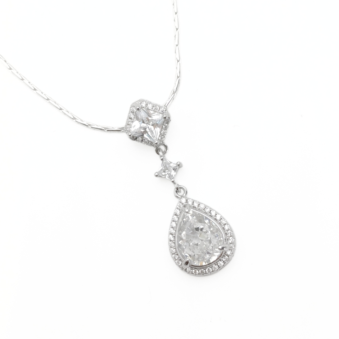 Crystal Cascade Set 11.05 g