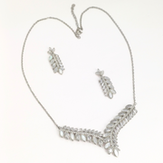 Crystal Meadow Necklace Set 14.74 g