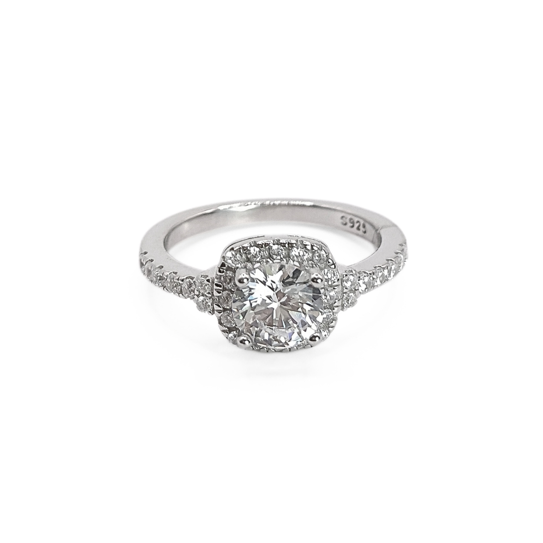 Cushion Halo Ring 11 mm / 2.68 g