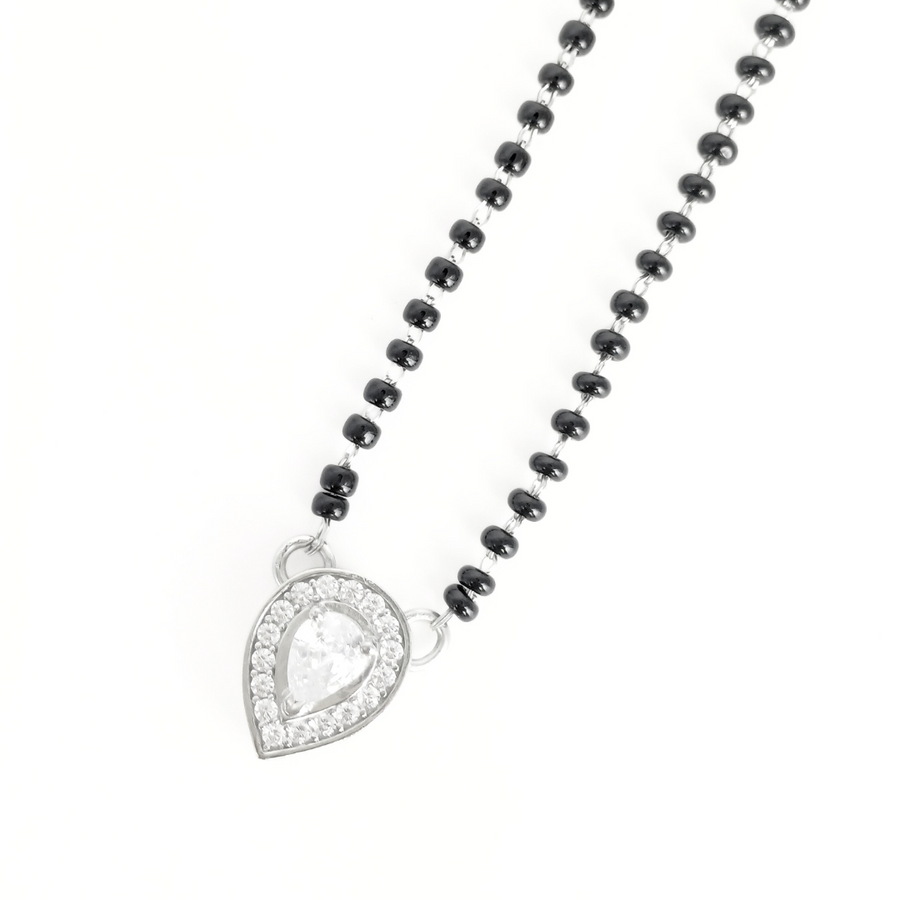 Dew Drop Spark Mangalsutra 18 inches / 6.35 g