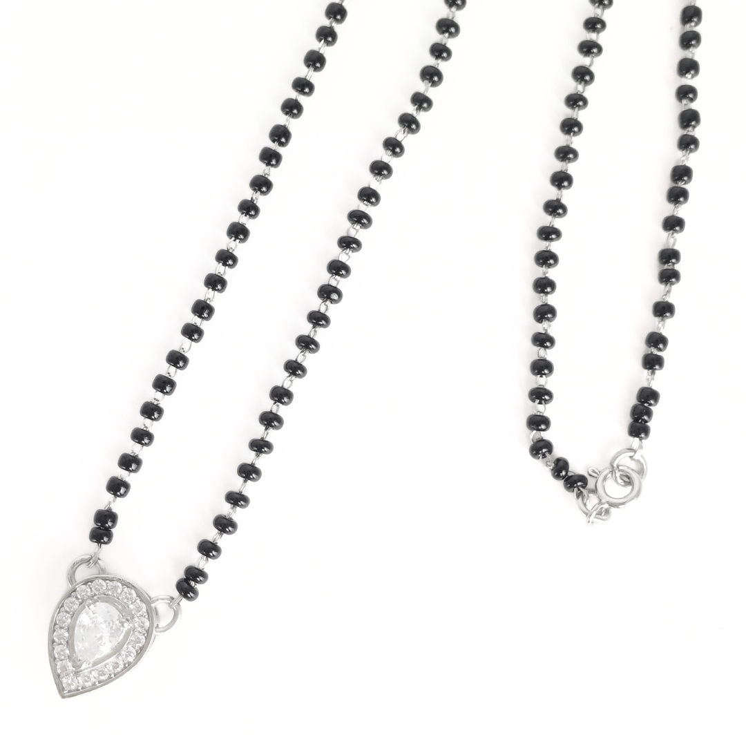 Dew Drop Spark Mangalsutra 18 inches / 6.35 g