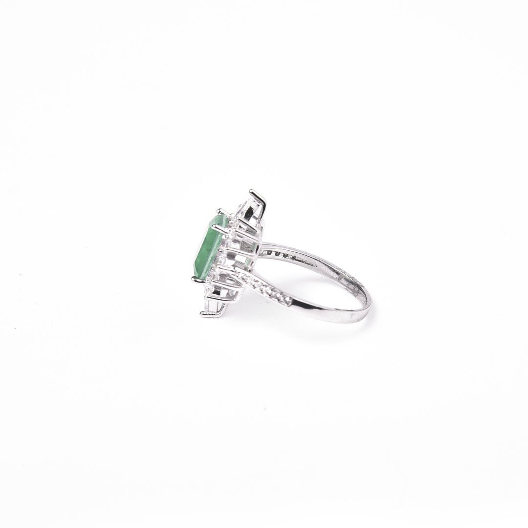Dragonfly Emerald Ring 15 mm / 3.64 g