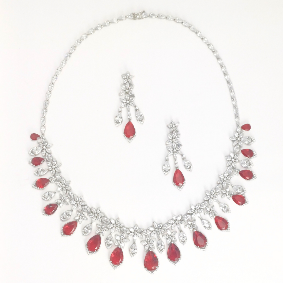 Ember & Ice Necklace Set 75.4 g