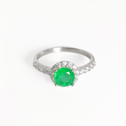 Emerald Envy Ring 17 mm