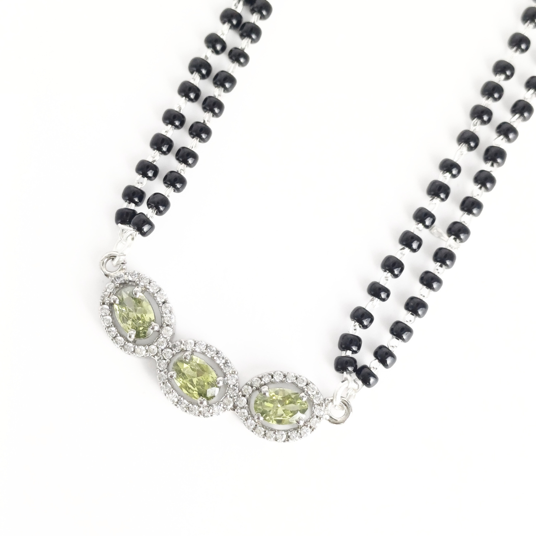 Emerald Essence Mangalsutra 18 inches / 10.51 g