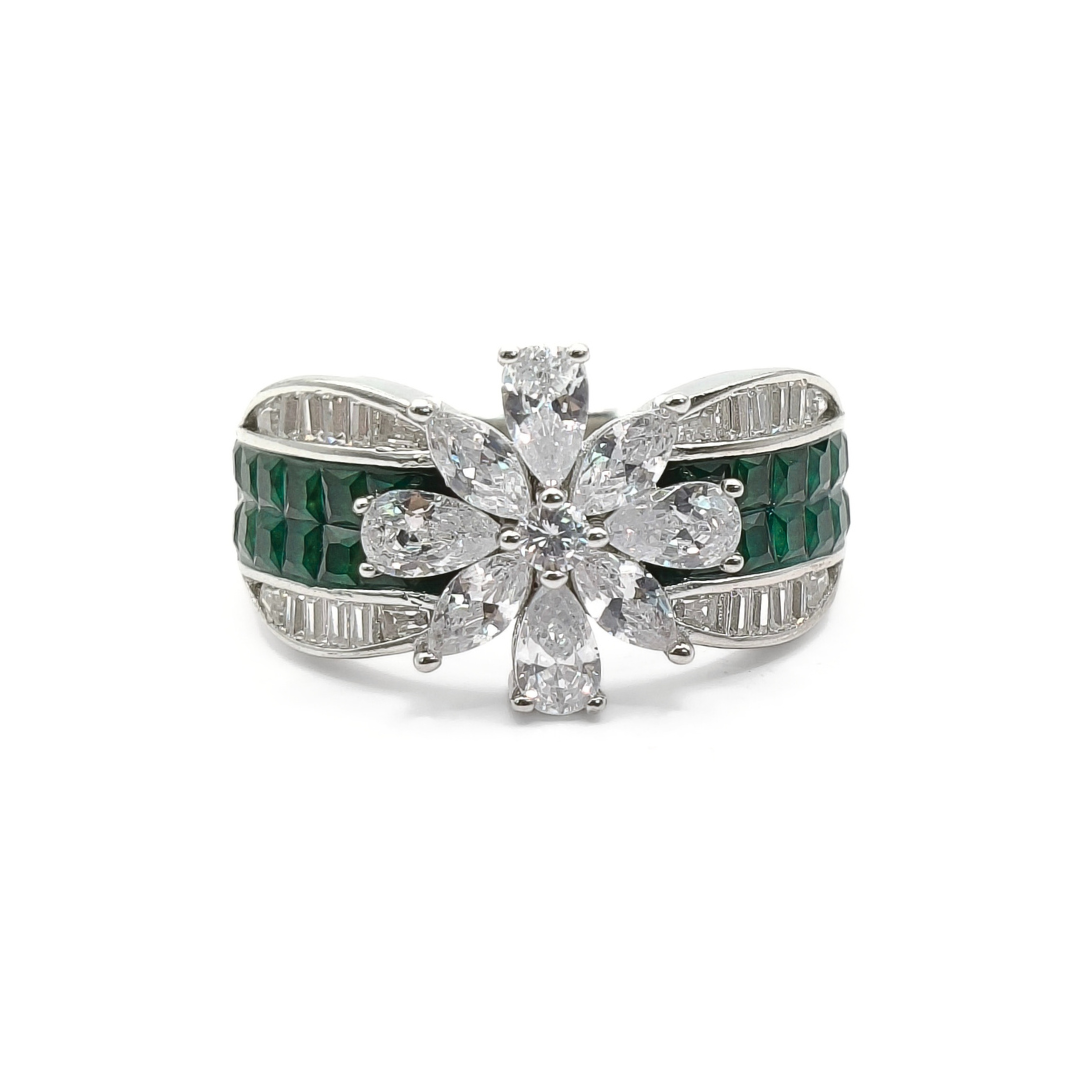 Emerald Garden Ring 18 mm / 6.45 g