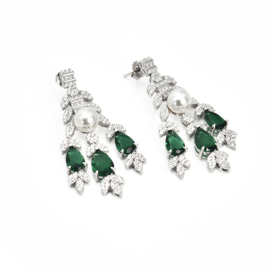 Emerald Imperial Necklace Set 74.23 g