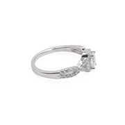 Enchanted Twist Ring 18 mm / 2.87 g