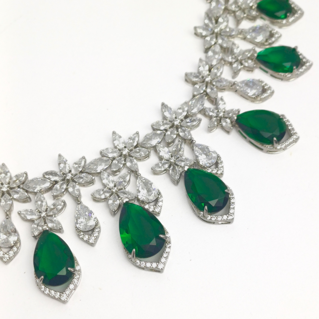 Forest Whisper Necklace Set 75 g