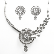 Frost Bloom Necklace Set 41.2 g
