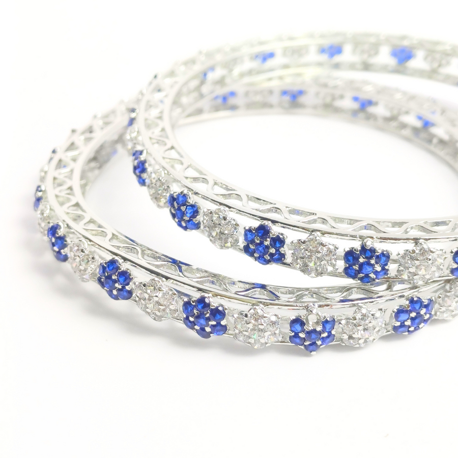 Frosted Bloom Bangles 63 mm / 37.13 g