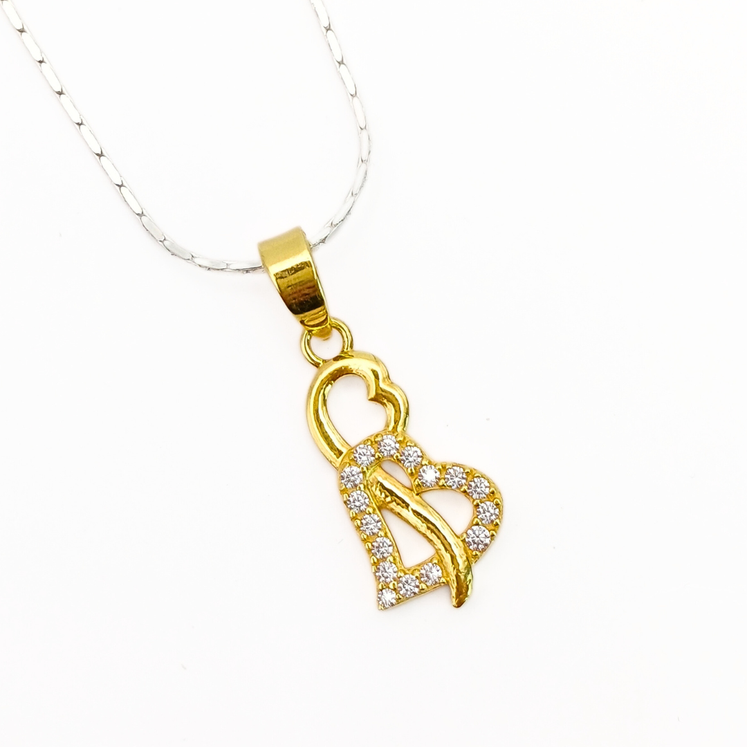 Golden Intertwined Heart Pendant 1.86 g