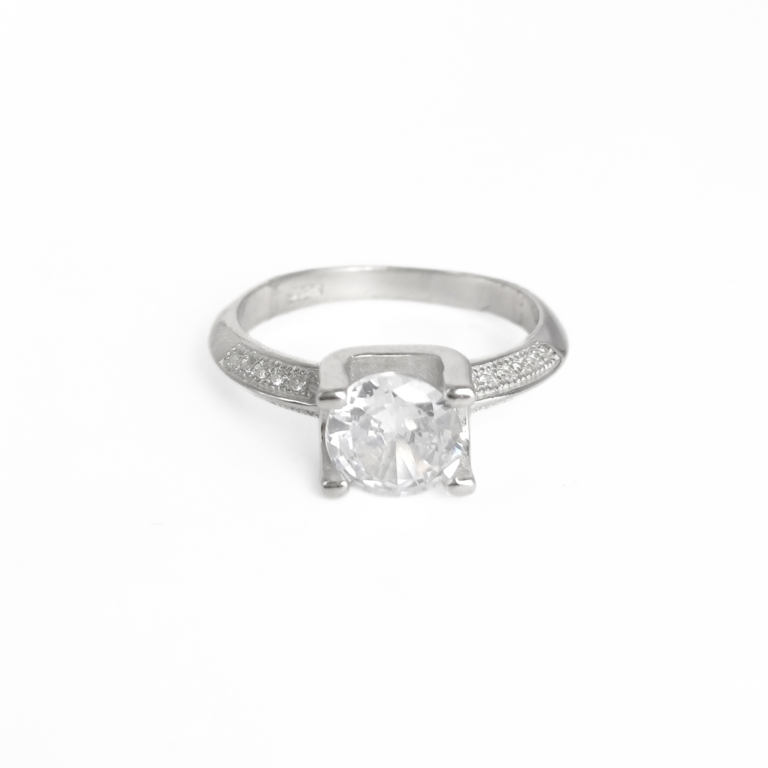 Graceful Ascent Ring 14 mm / 3.14 g