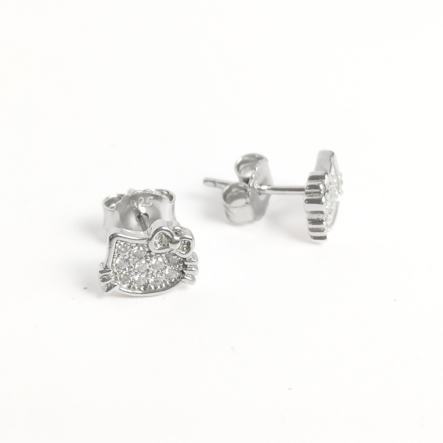 Hello Kitty Twinkle Studs Free Size