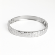 Honey Bug Bangle 28 mm / 12.23 g