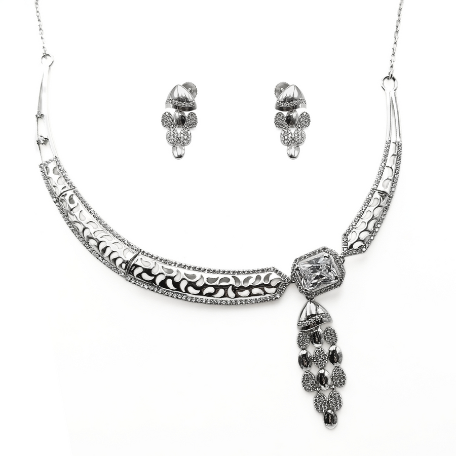 Iced Cascade Necklace Set 23.66 g