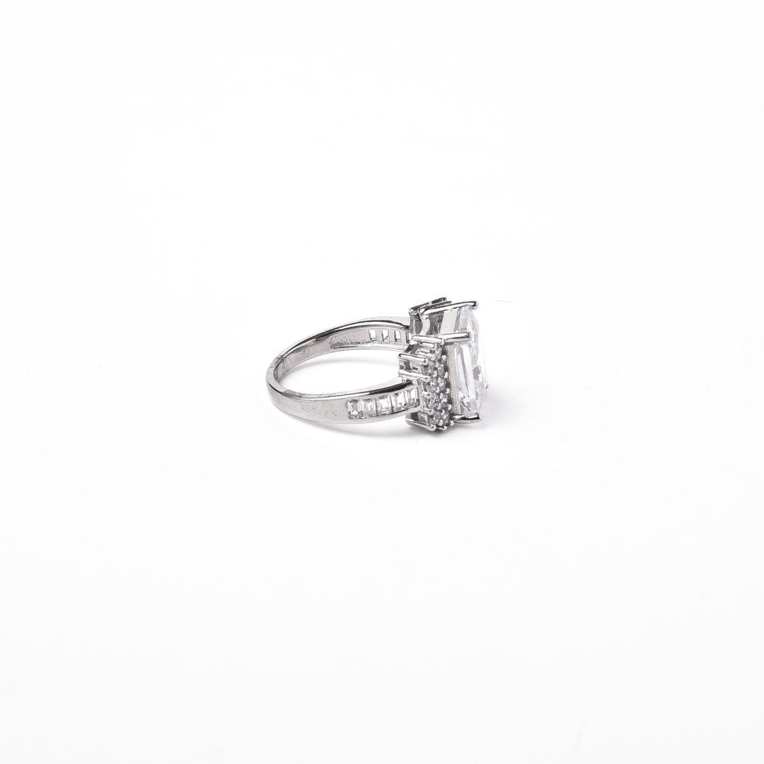 Imperial Frost Ring 15 mm / 3.79 g