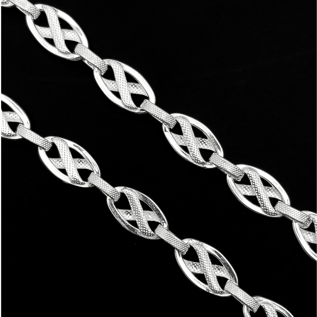 Infinity Knot Chain 20 inches / 20.18 g