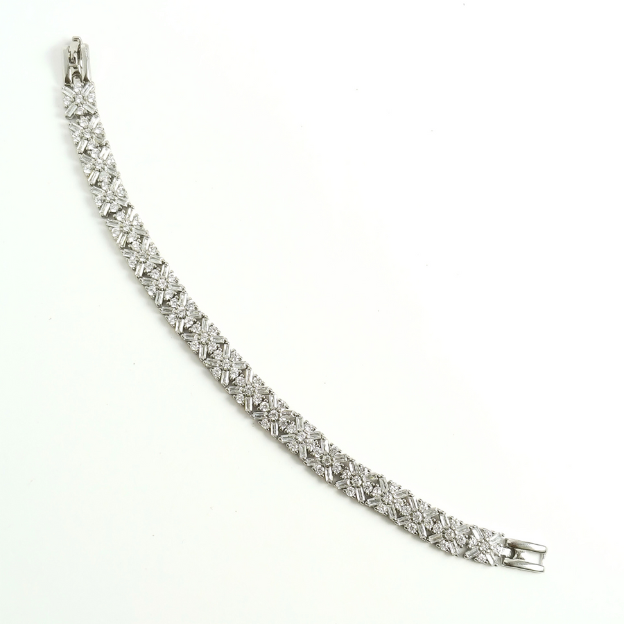 Interwoven Gem Bracelet 178 mm