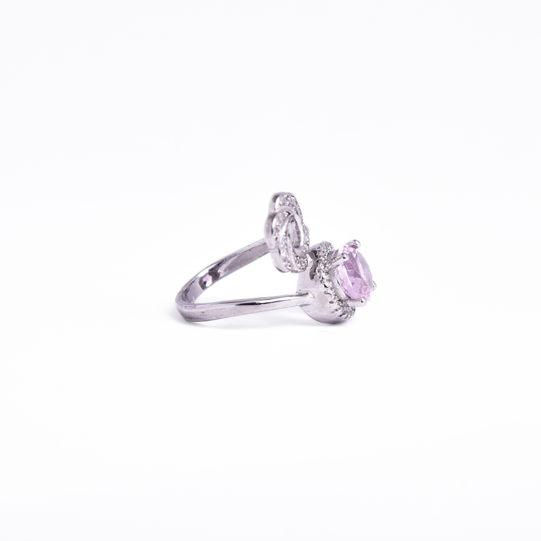 Lavender Embrace Ring Free Size / 4.72 g