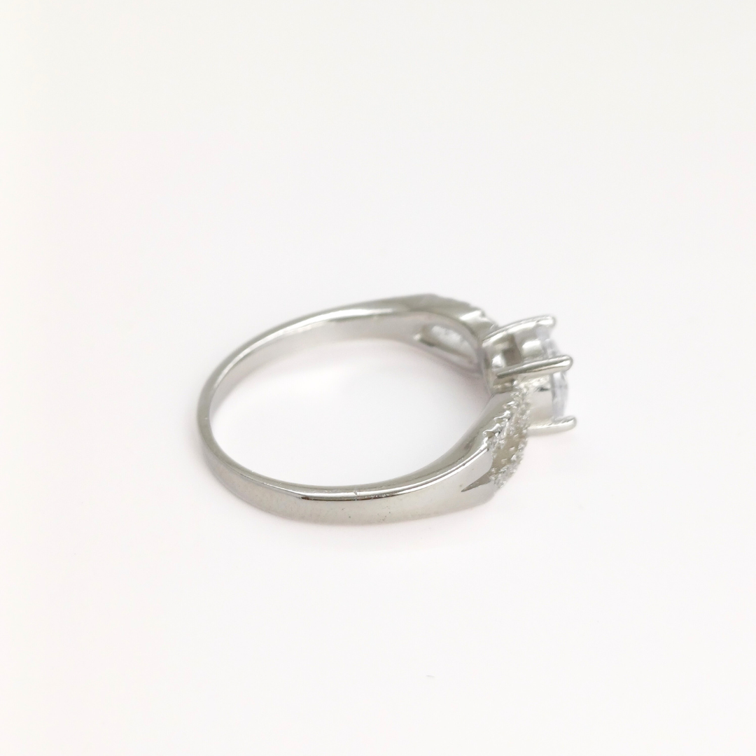 Light Loop Ring 14 mm / 2.64 g