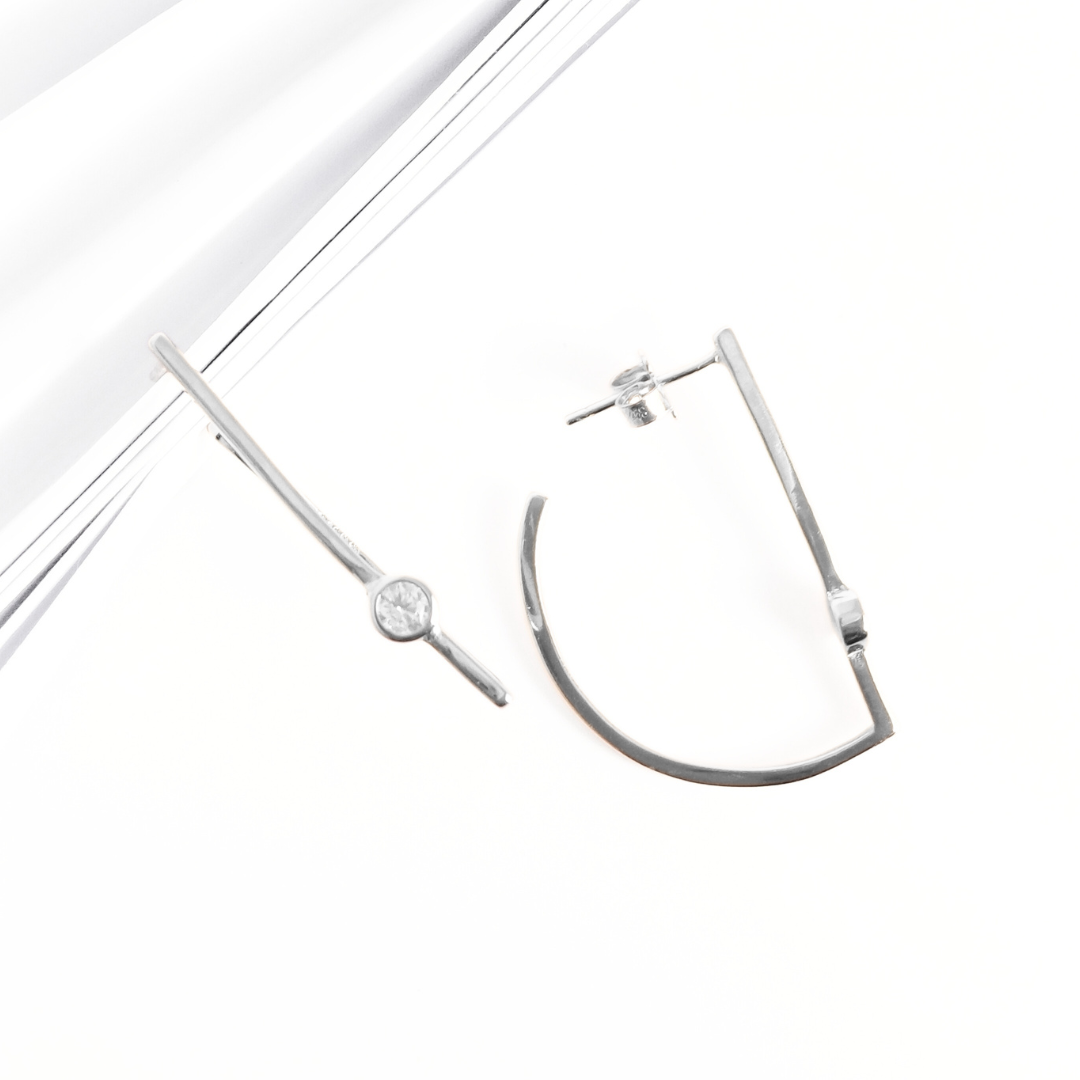 Line and Shine Studs Free Size