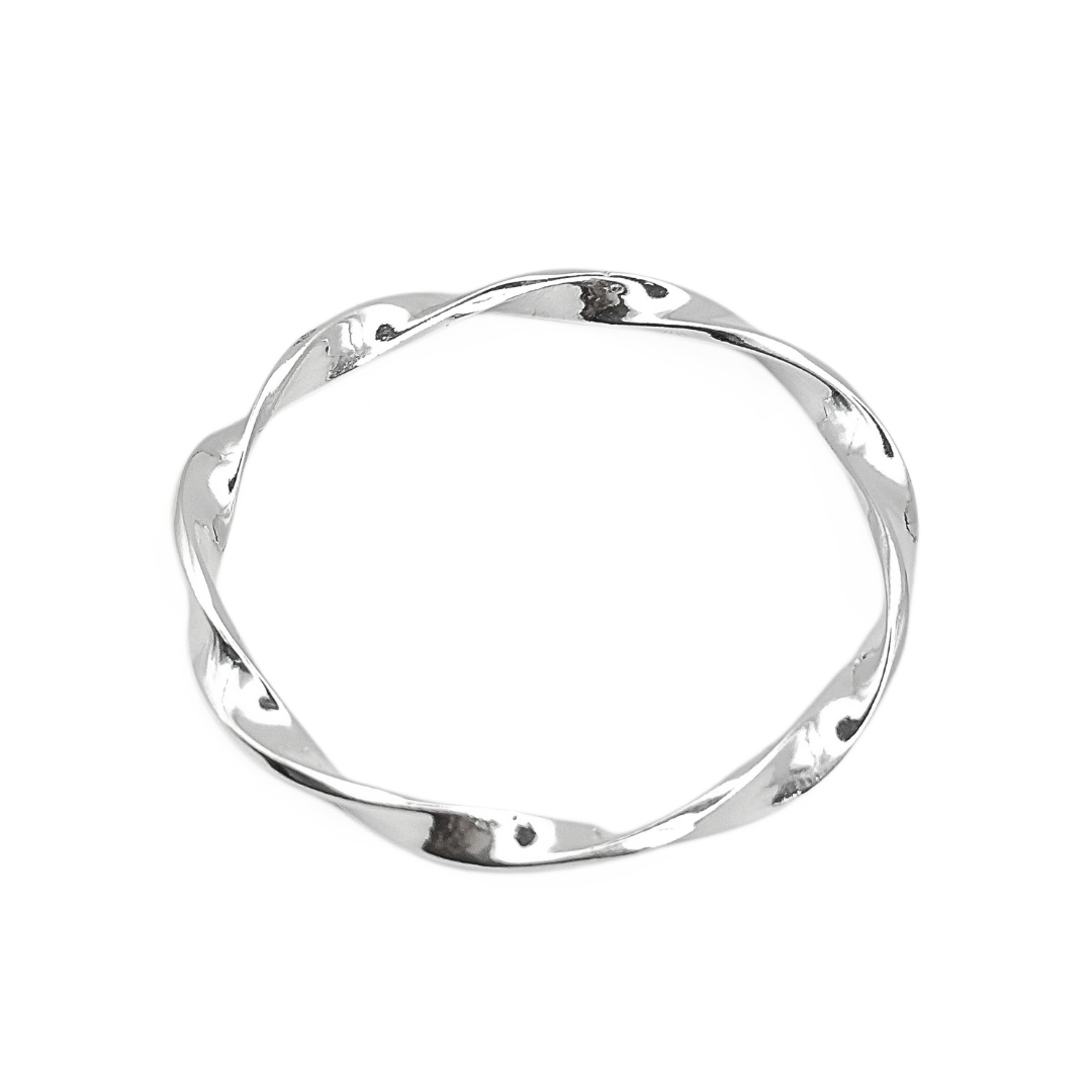 Little Twist Bangle 28 mm / 9.14 g