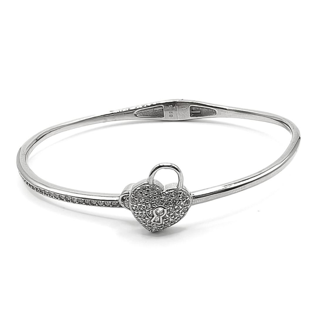 Locked Heart Kada FREE SIZE / 10.82 g