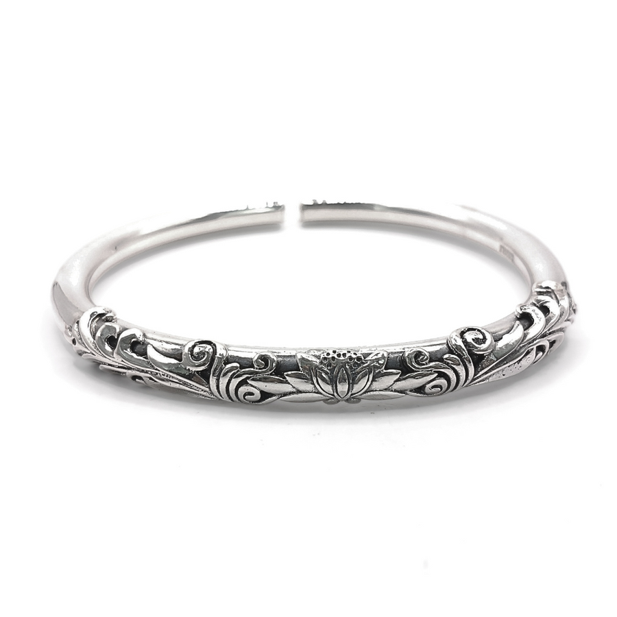 Lotus Bloom Kada FREE SIZE / 61.12 g