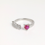 Love Bug Ring Free Size / 2.11 g