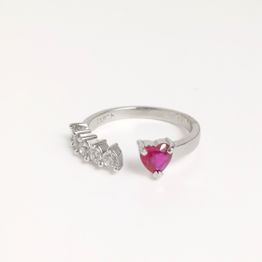 Love Bug Ring Free Size / 2.11 g