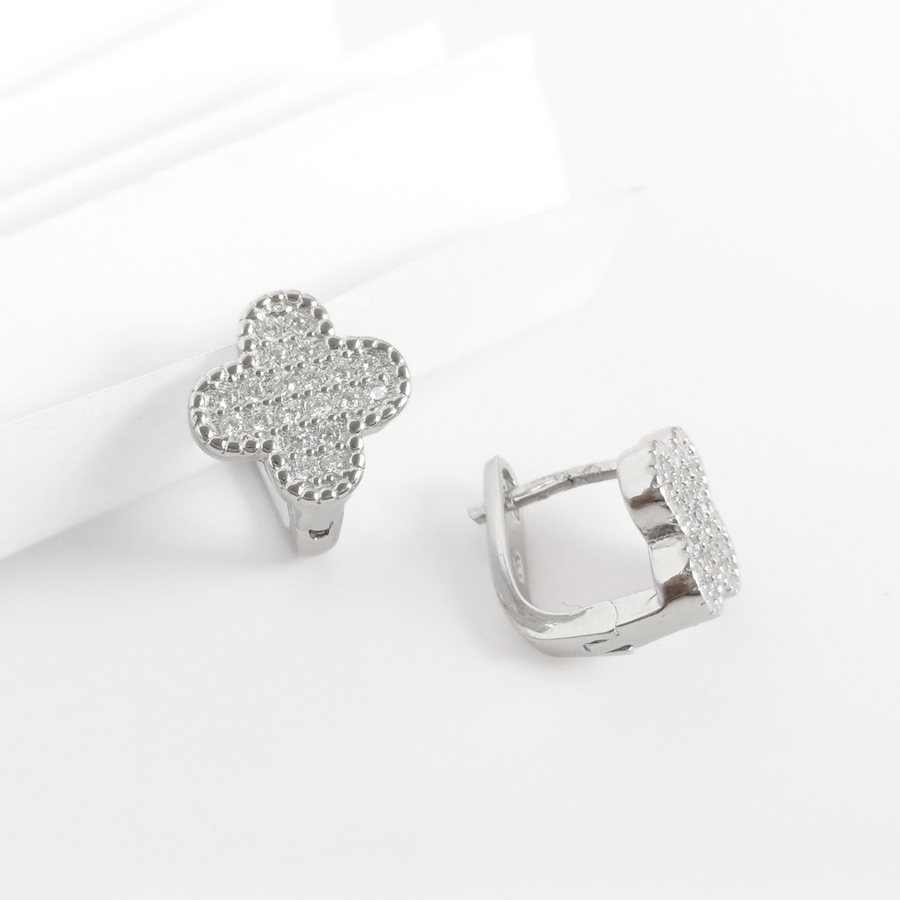 Lucky Clover Hoops 2.6 g