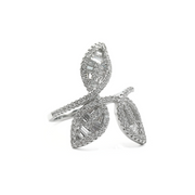 Lumiere Leaf Ring 18 mm / 4.25 g