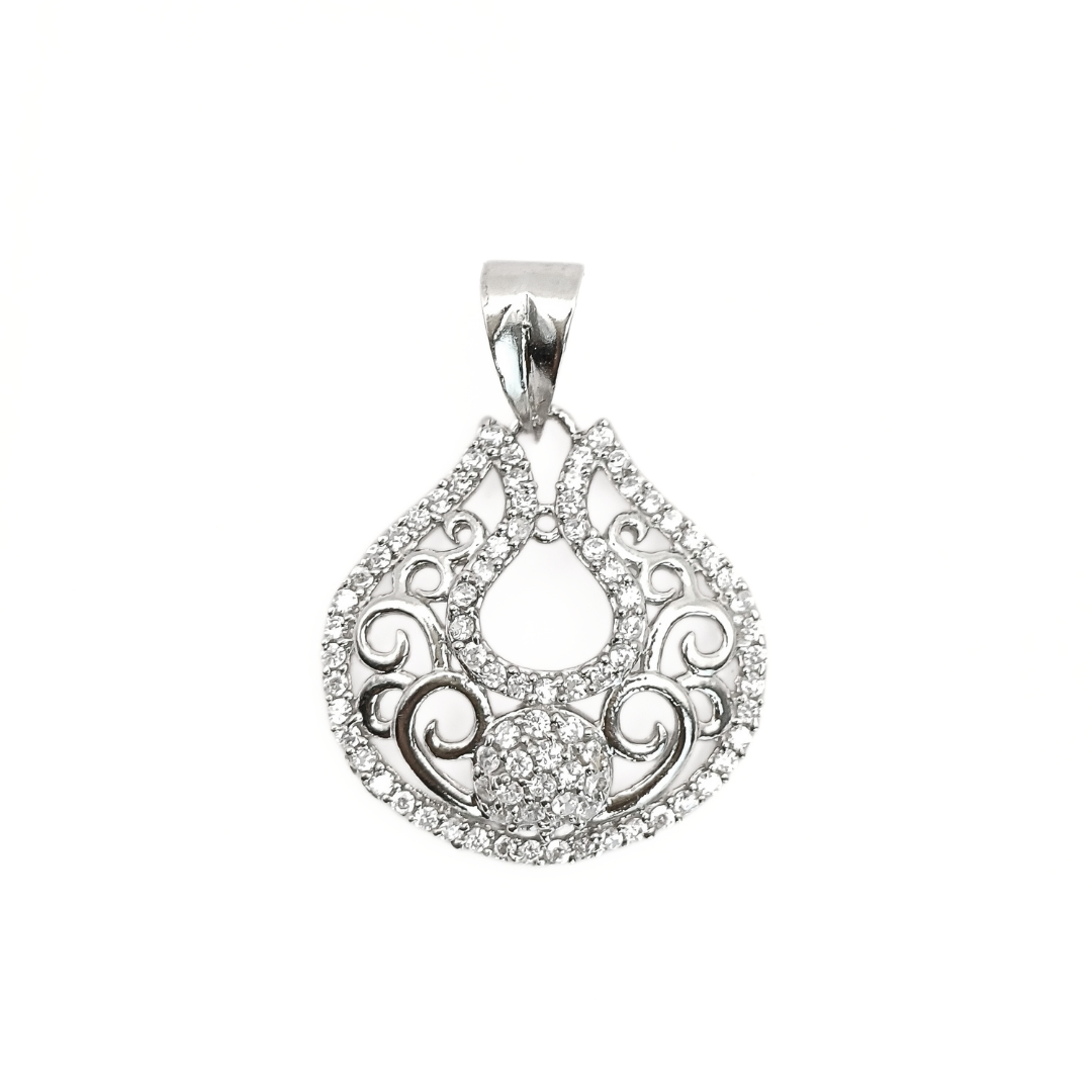 Lumina Pendant Free Size