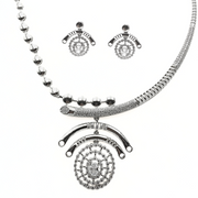 Luna Orbit Necklace Set 34.76 g