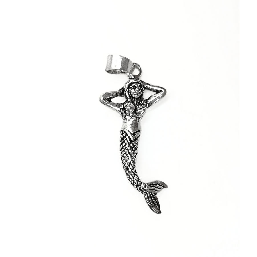 Mermaid's Charm Pendant Free Size