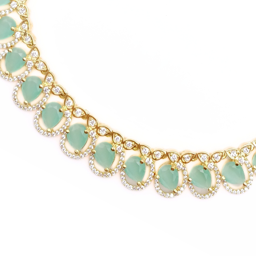 Mint Whisper Necklace Set 47.9 g