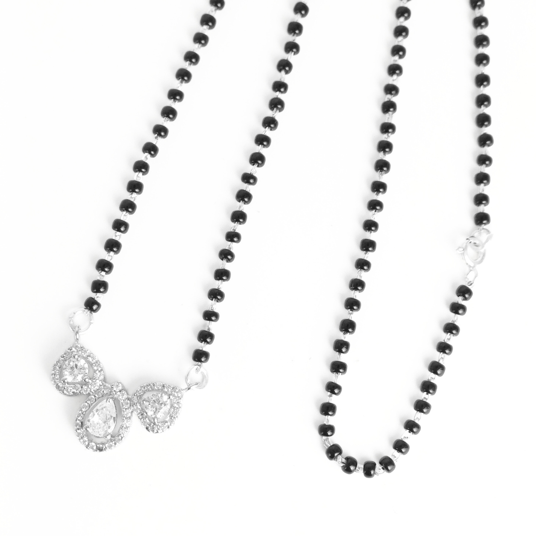 Modern Heritage Mangalsutra 18 inches / 6.33 g