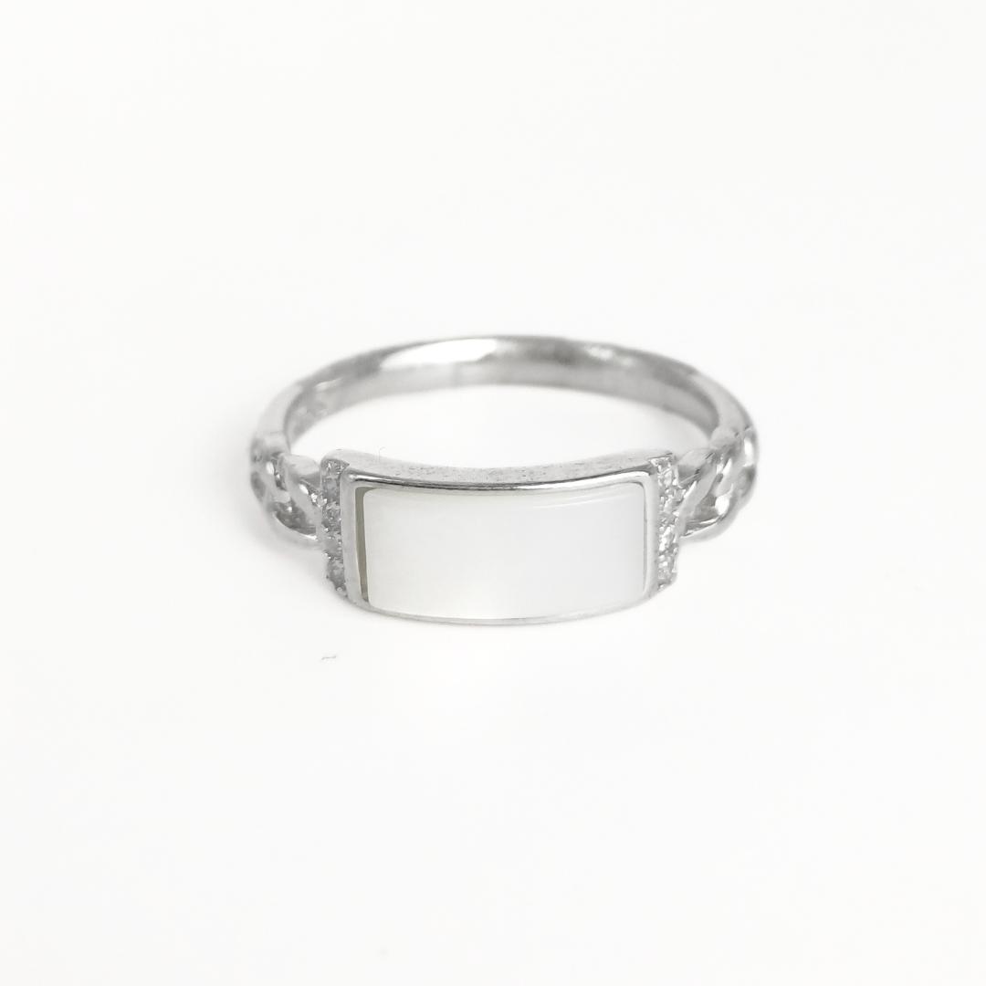 Moonstone Path Ring 14 mm / 2.18 g