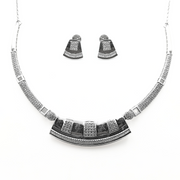 Nyx Warrior Necklace Set 21.77 g