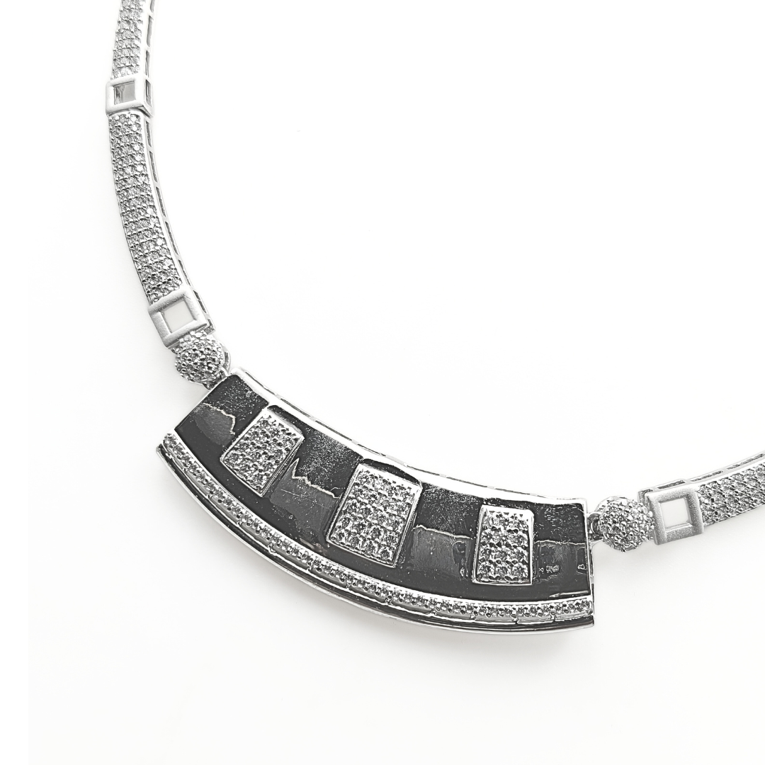 Nyx Warrior Necklace Set 21.77 g