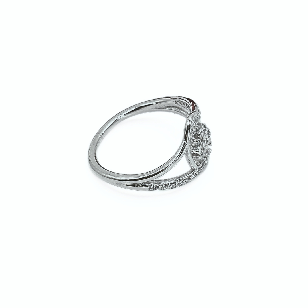 Oval Sparkle Ring 10 mm / 1.86 g